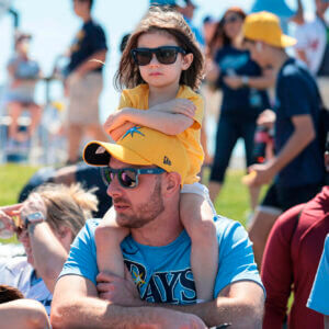 Amymatthew Soper With His Daughter Raven Age 2